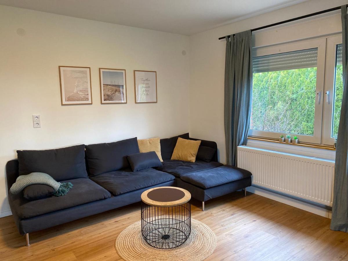 Ferienhaus Sieglinde Mit Deichblick Эмден Экстерьер фото